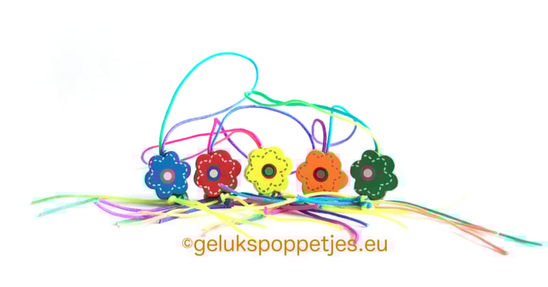 Gelukspoppetje mini bloemetje
