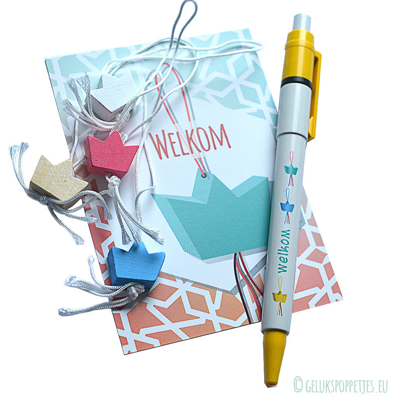 Lucky doll pen welcome