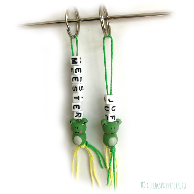 Keyring master with lucky frog doll