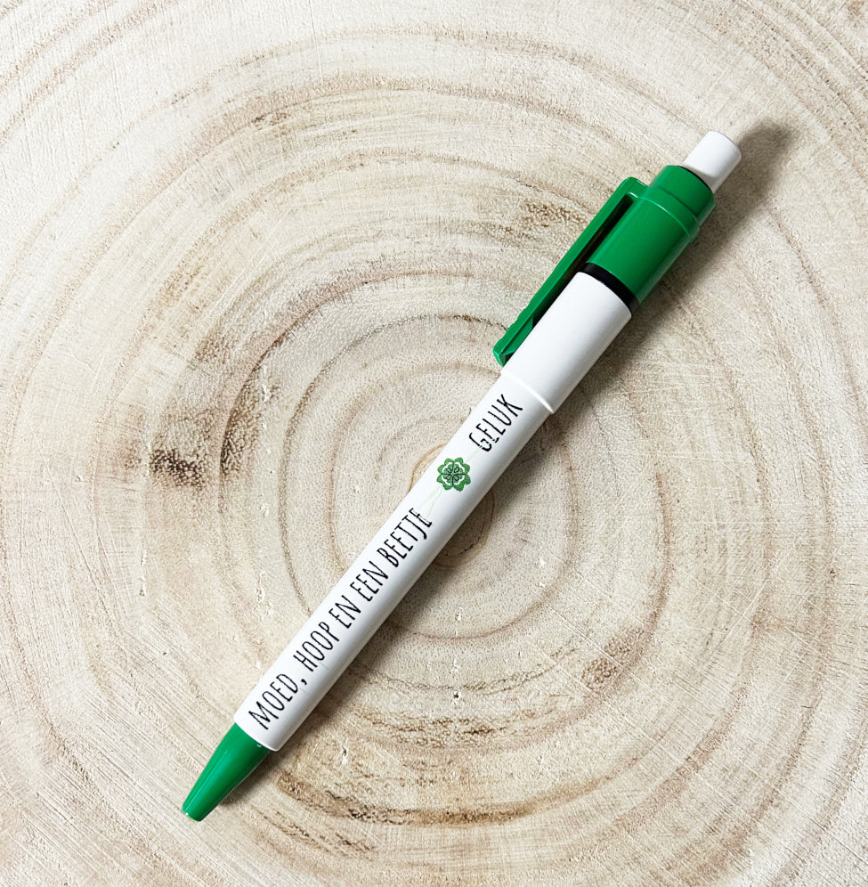 Gelukspoppetjes pen moed, hoop en een beetje geluk